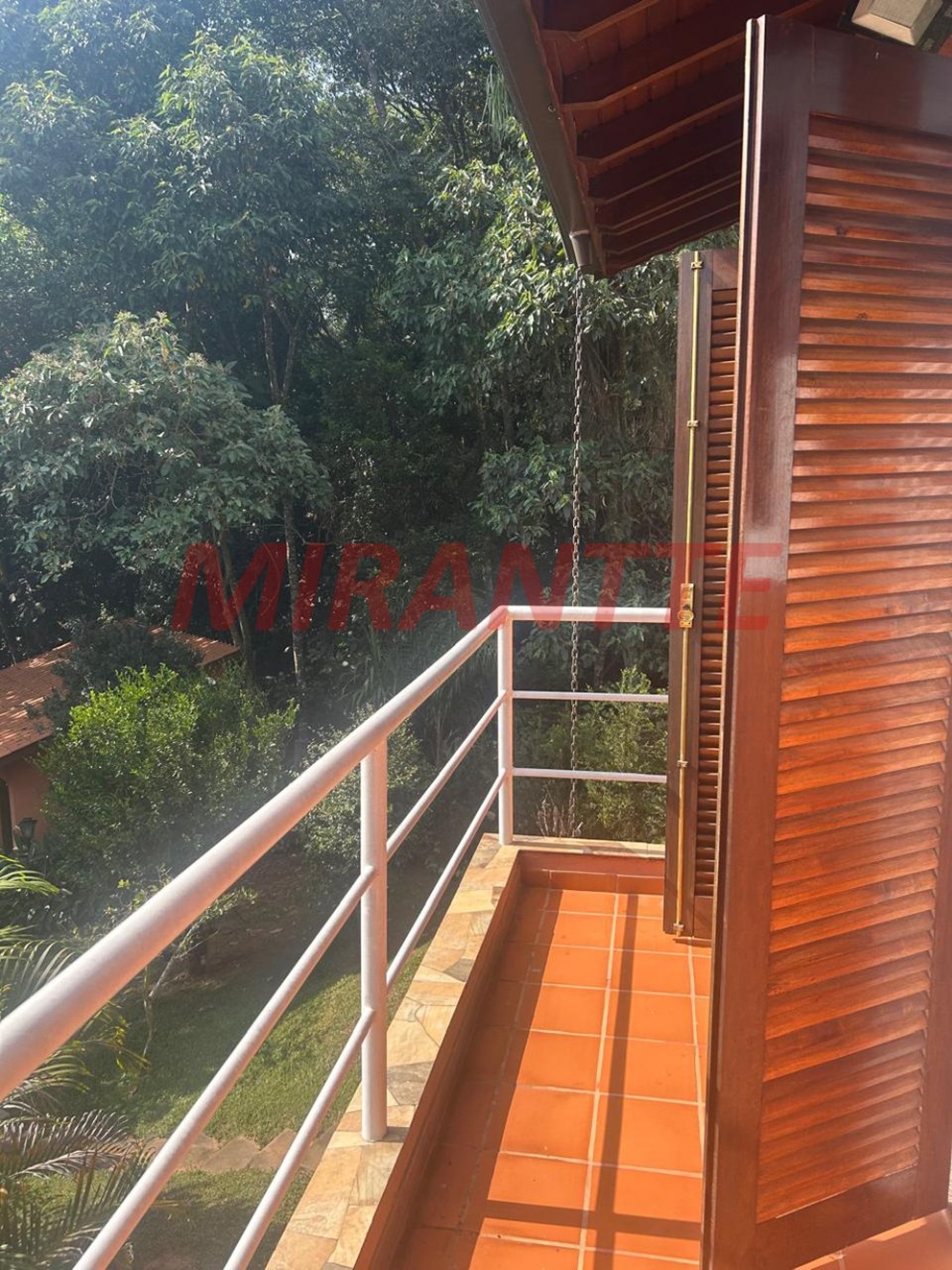 Cond. fechado de 299.76m² com 4 quartos em Roseira