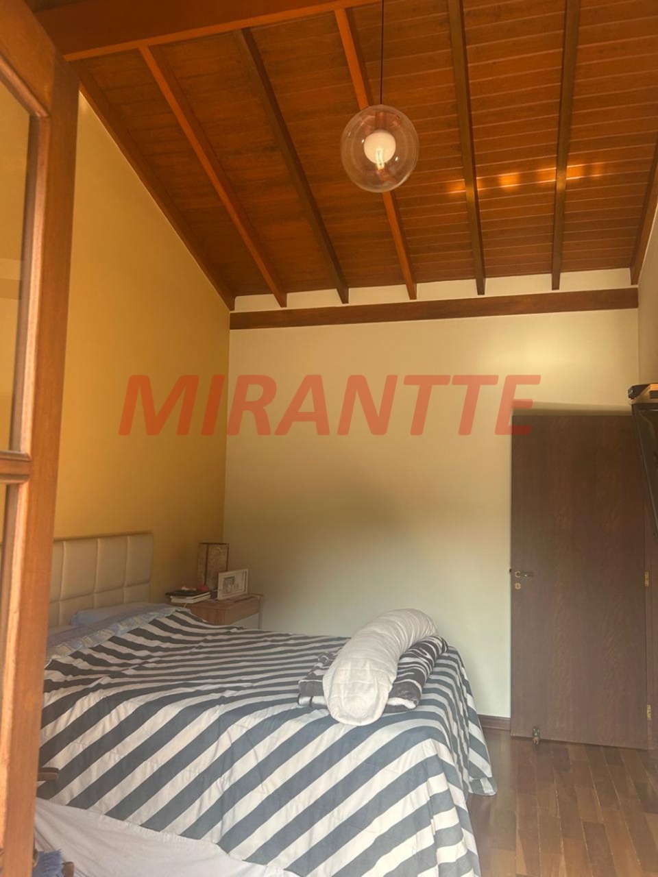 Cond. fechado de 299.76m² com 4 quartos em Roseira