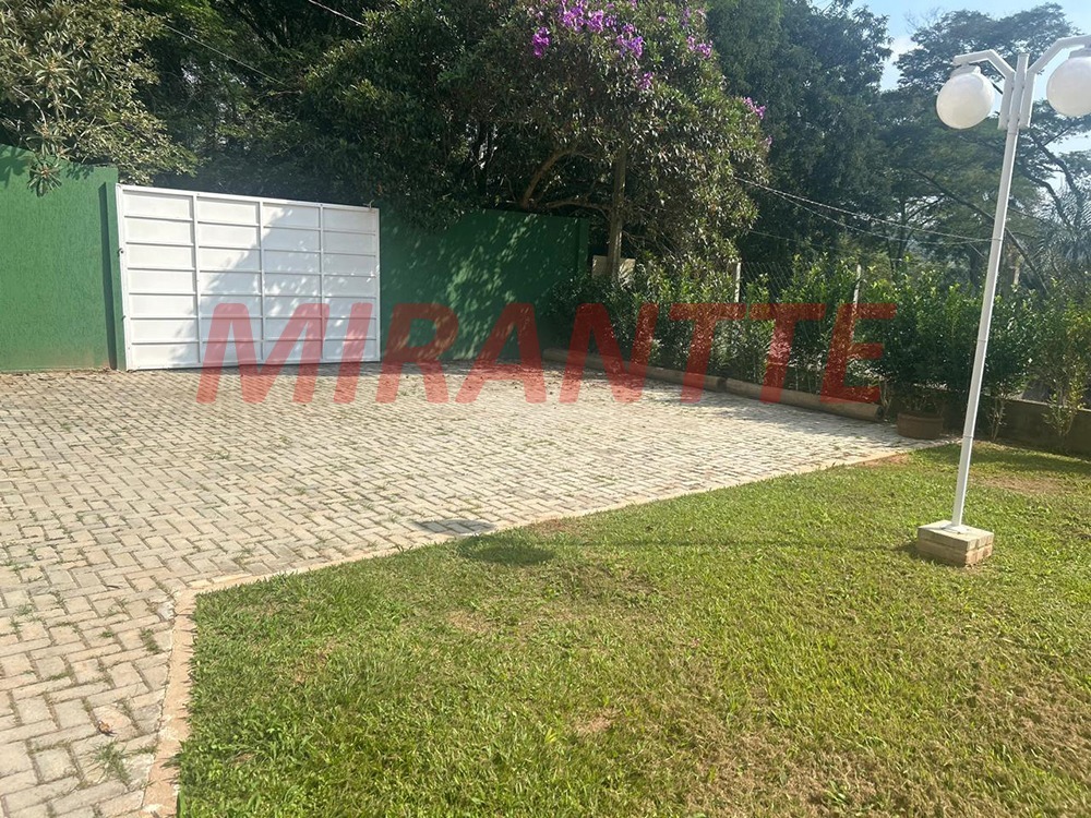 Cond. fechado de 299.76m² com 4 quartos em Roseira