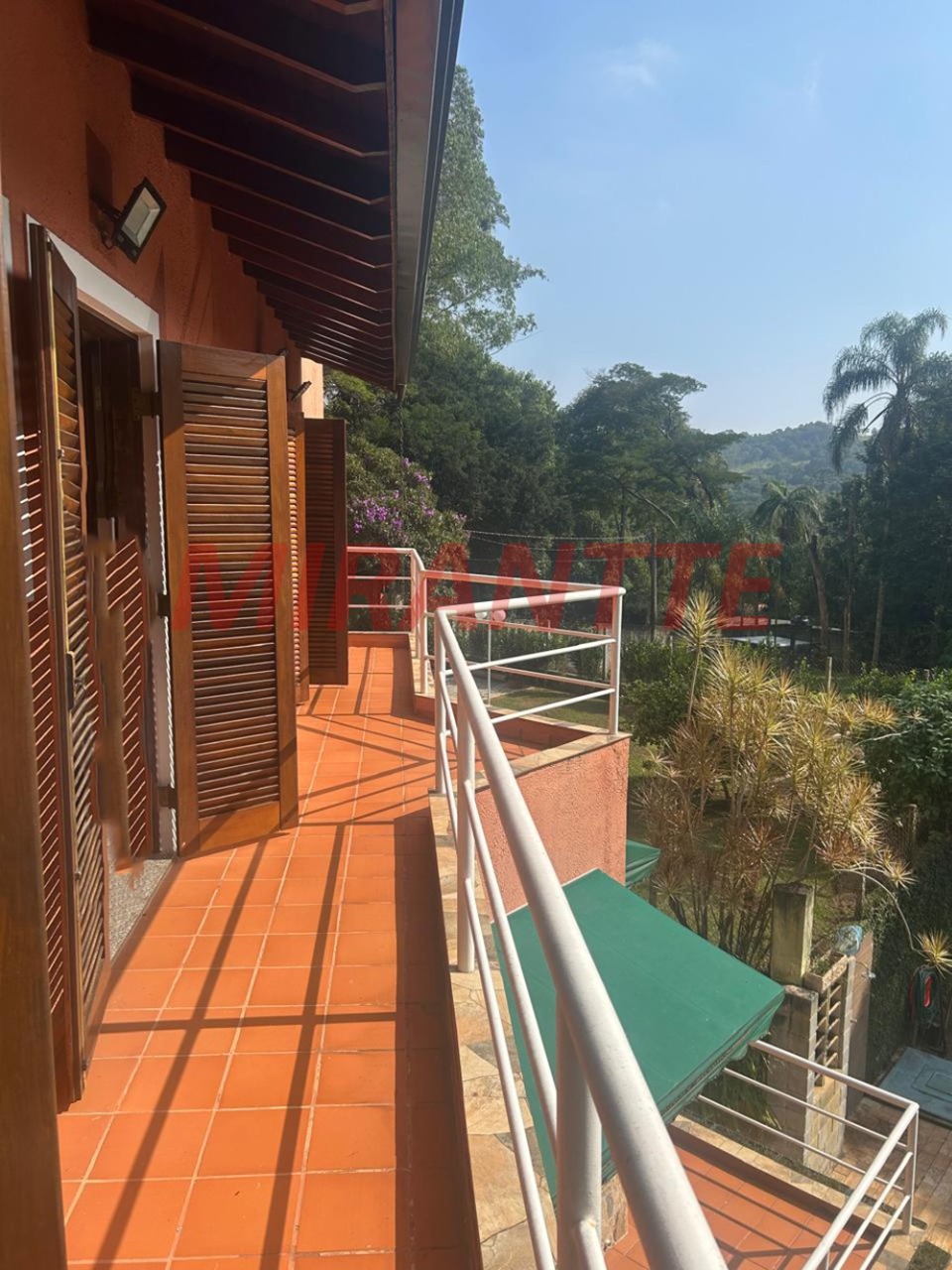 Cond. fechado de 299.76m² com 4 quartos em Roseira