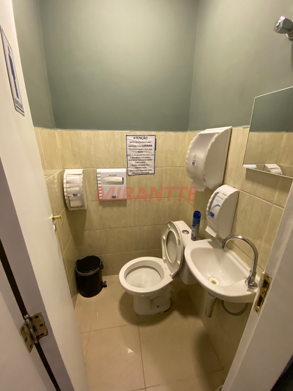 Comercial de 181m² em Pinheiros
