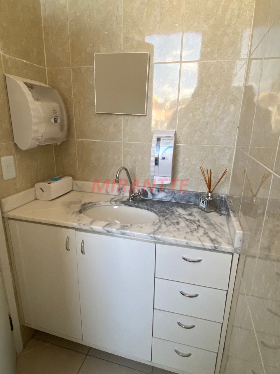 Comercial de 181m² em Pinheiros