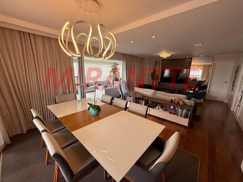 Apartamento de 264m² com 4 quartos em Santa Teresinha
