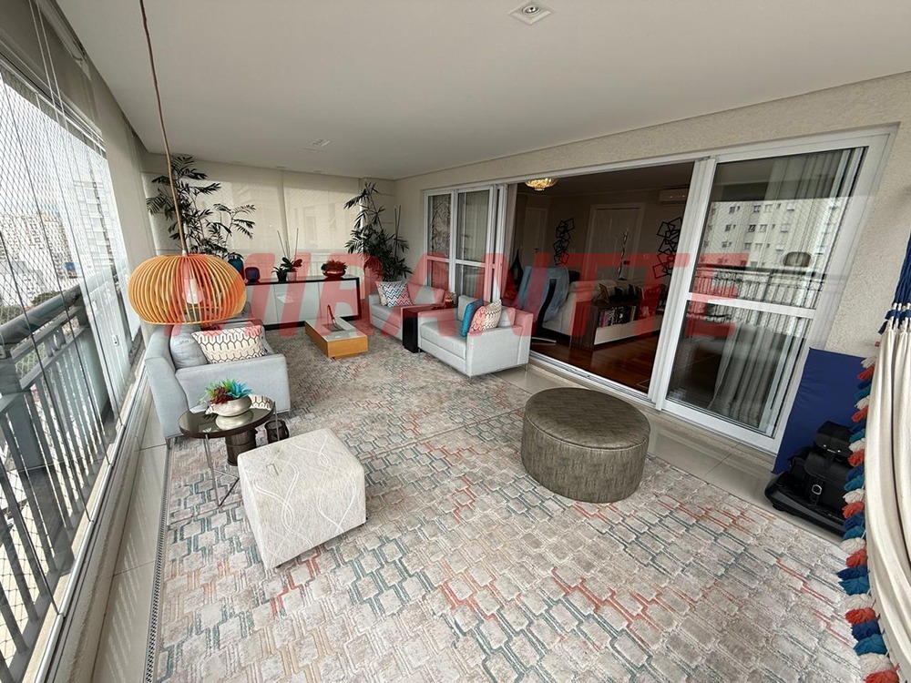 Apartamento de 264m² com 4 quartos em Santa Teresinha