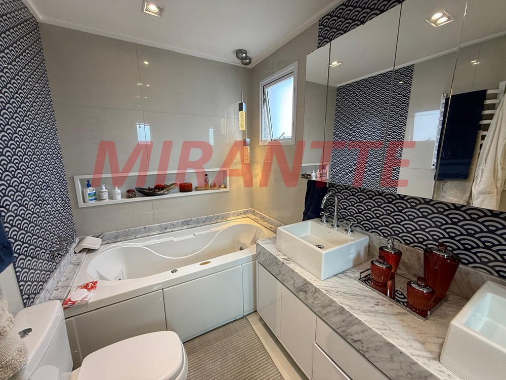 Apartamento de 264m² com 4 quartos em Santa Teresinha