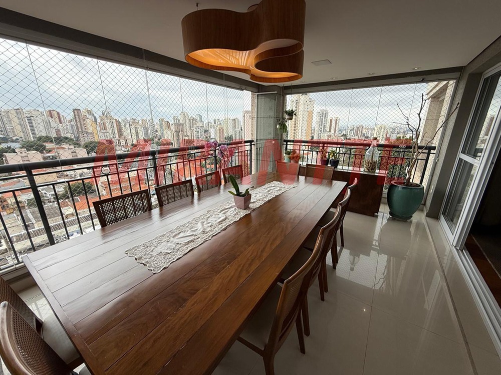 Apartamento de 264m² com 4 quartos em Santa Teresinha
