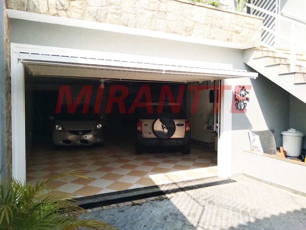 Sobrado de 197m² com 3 quartos em Tucuruvi