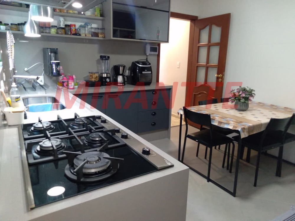 Sobrado de 197m² com 3 quartos em Tucuruvi