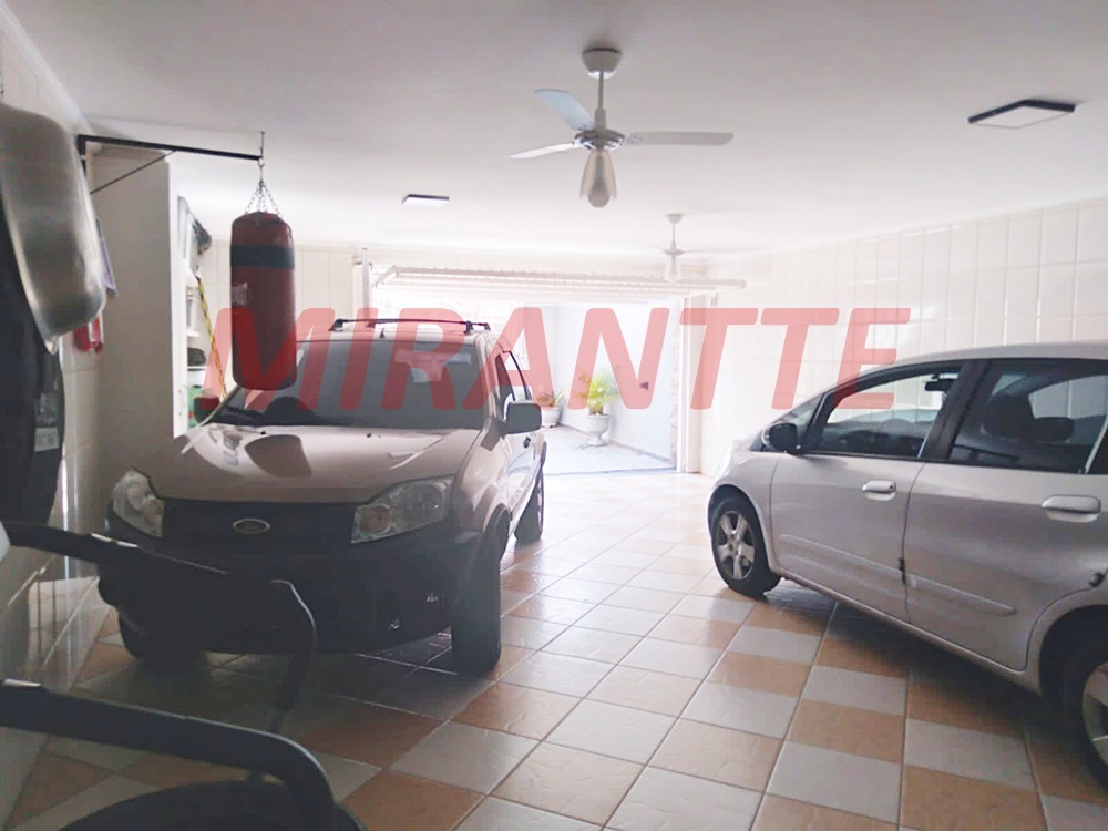 Sobrado de 197m² com 3 quartos em Tucuruvi