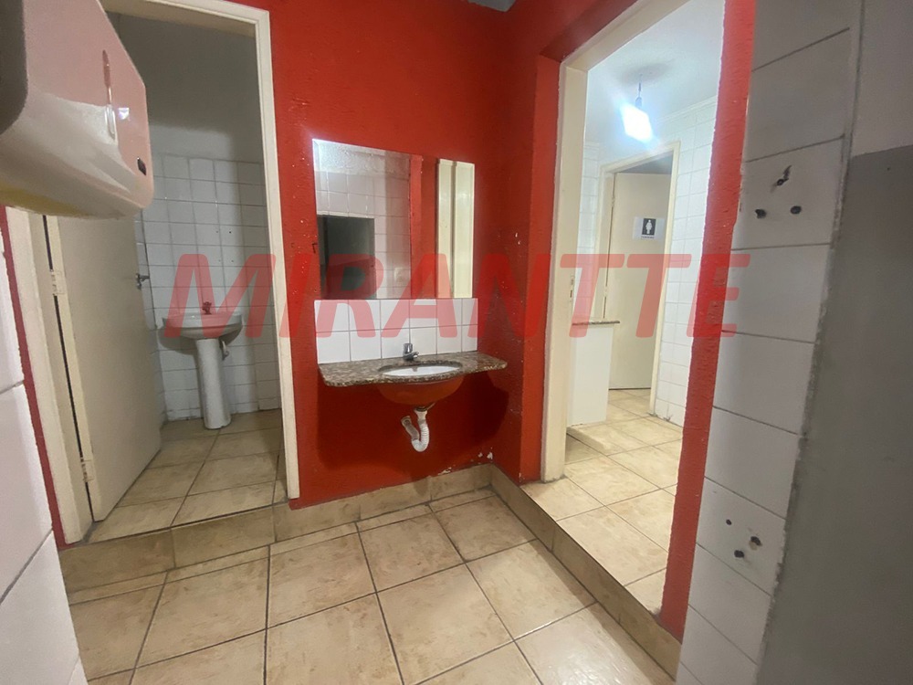 Comercial de 150m² em Santana