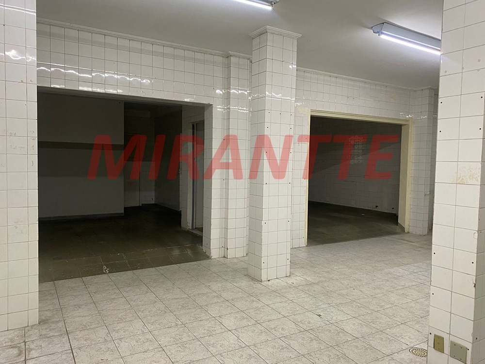 Comercial de 150m² em Santana