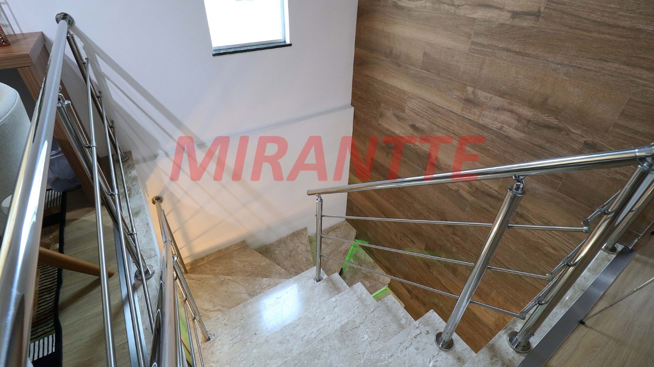 Sobrado de 216m² com 3 quartos em Vila  Guilherme