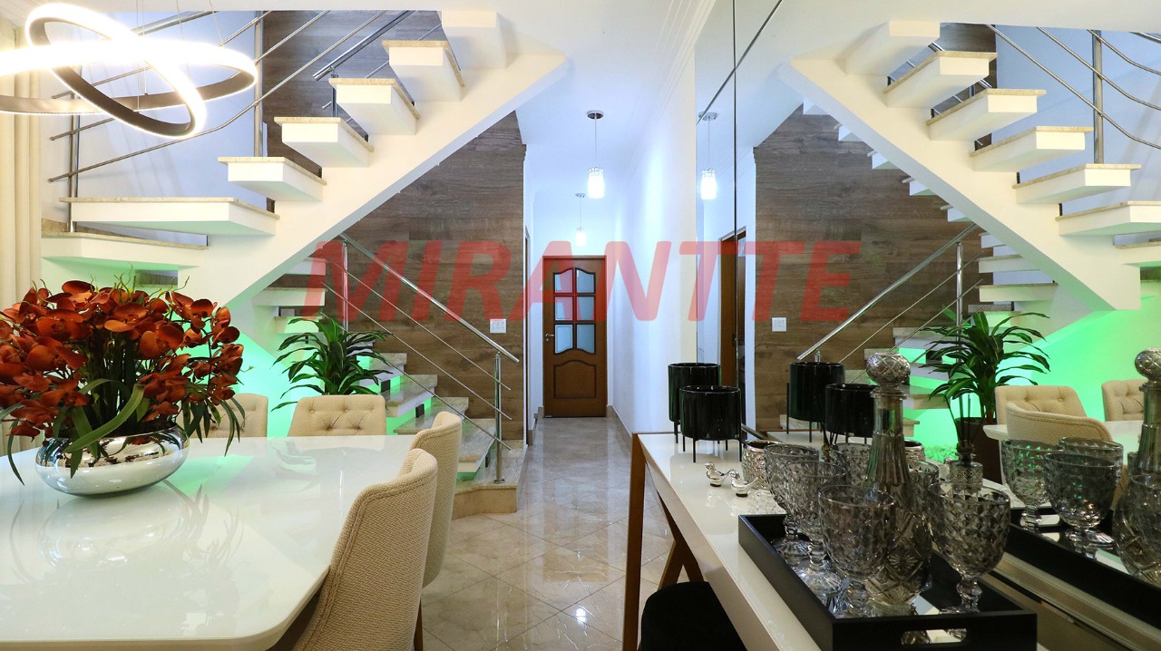 Sobrado de 216m² com 3 quartos em Vila  Guilherme