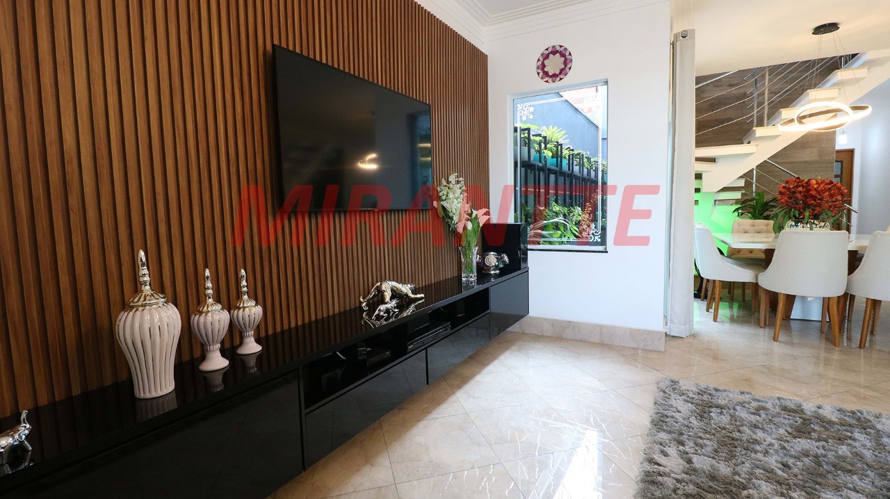 Sobrado de 216m² com 3 quartos em Vila  Guilherme