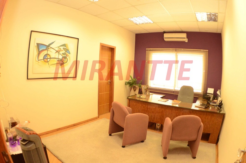 Comercial de 2000m² em Vila Isolina Mazzei