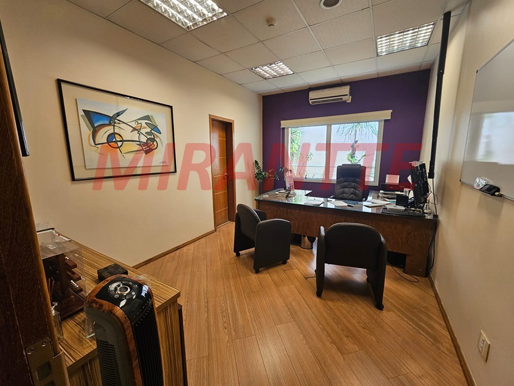 Comercial de 2000m² em Vila Isolina Mazzei