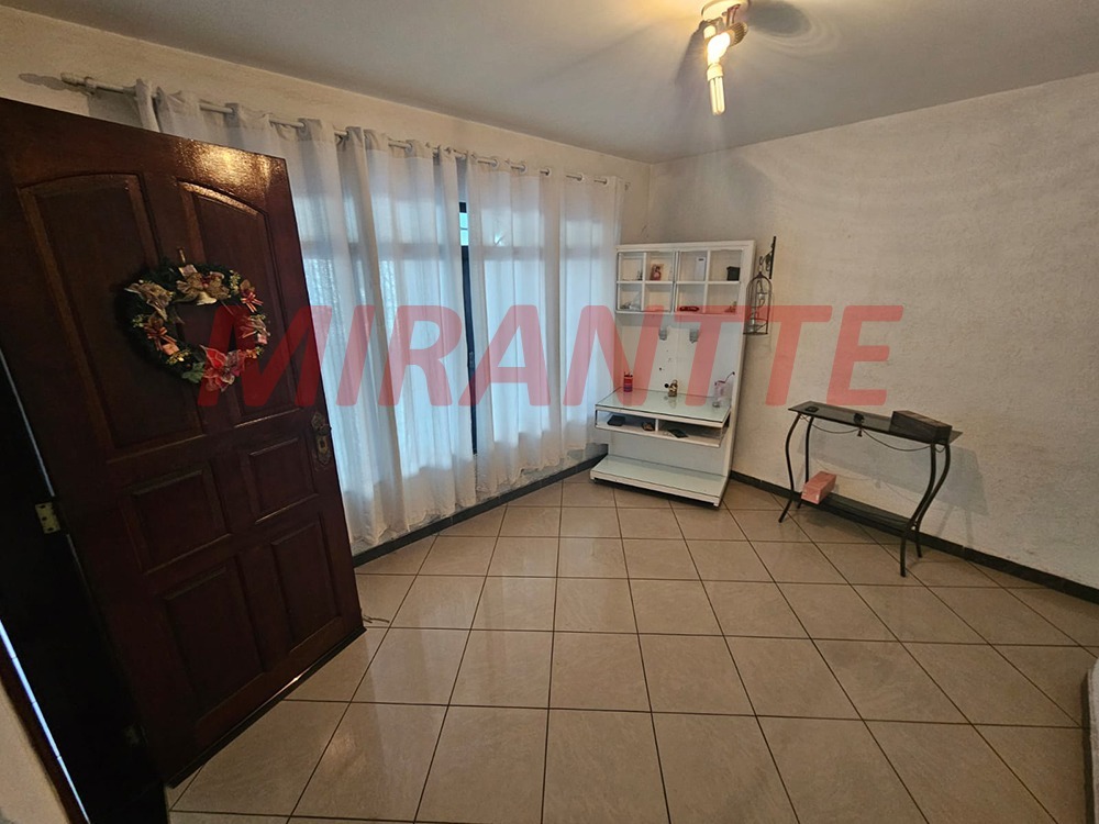 Casa terrea de 160m² com 6 quartos em Vila Nova Carolina