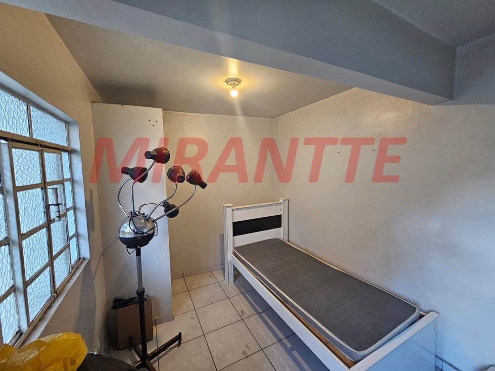 Casa terrea de 160m² com 6 quartos em Vila Nova Carolina