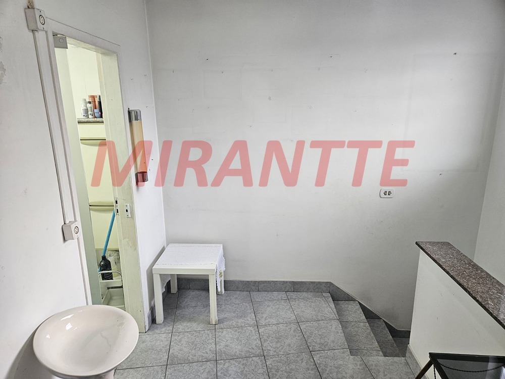 Casa terrea de 160m² com 6 quartos em Vila Nova Carolina