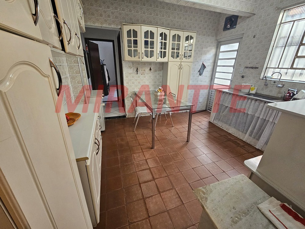 Casa terrea de 160m² com 6 quartos em Vila Nova Carolina