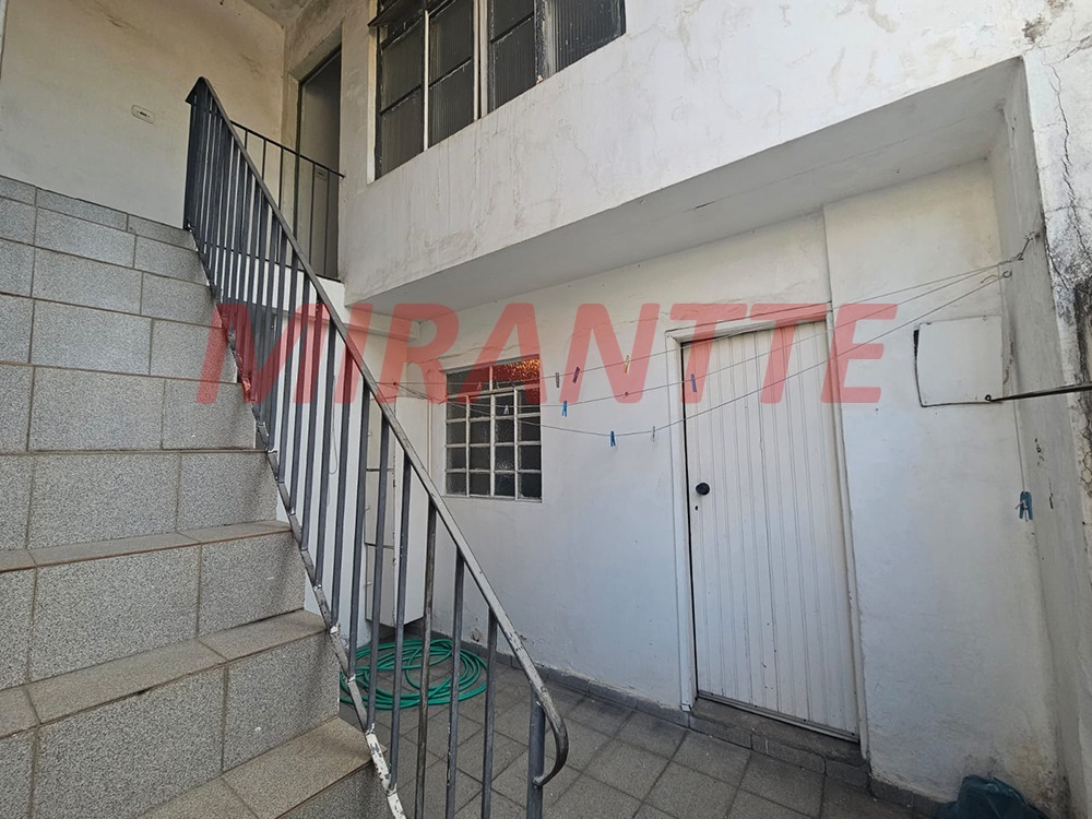 Casa terrea de 160m² com 6 quartos em Vila Nova Carolina