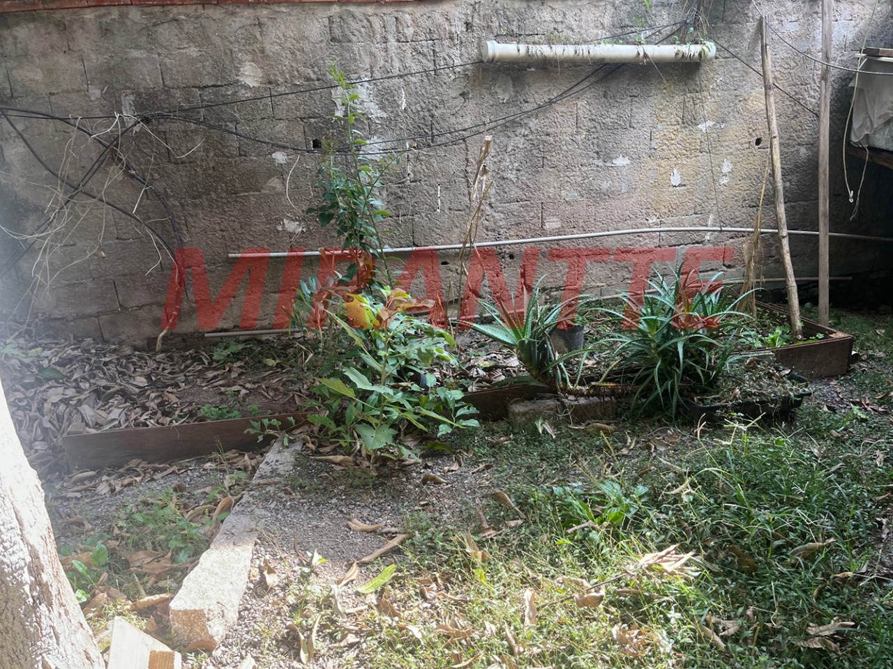 Terreno de 0m² em Tremembe