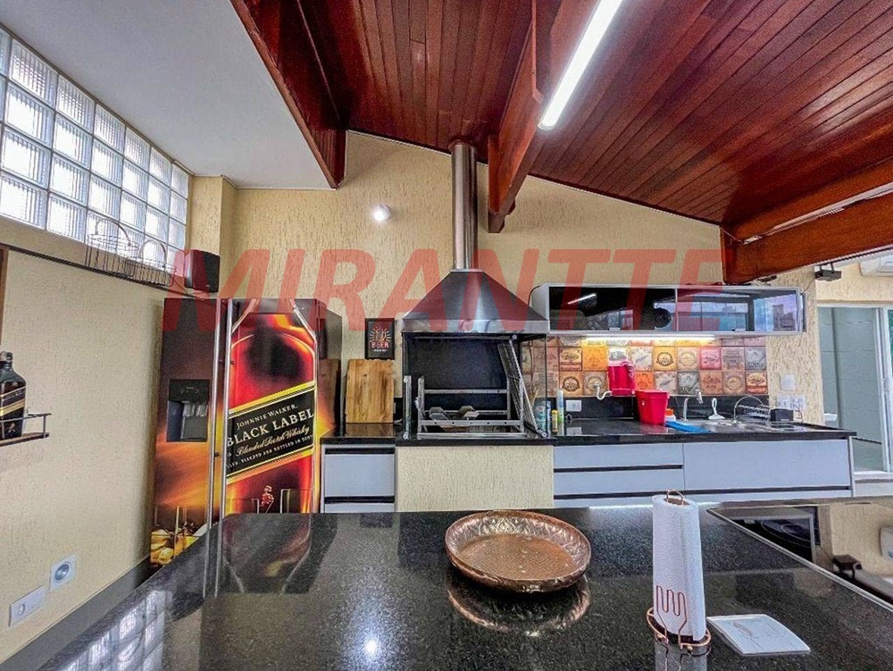 Apartamento de 350m² com 3 quartos em Santana