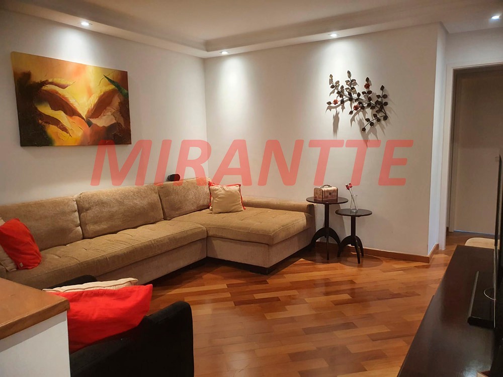 Cond. fechado de 237m² com 3 quartos em Jardim Leonor Mendes De Barros