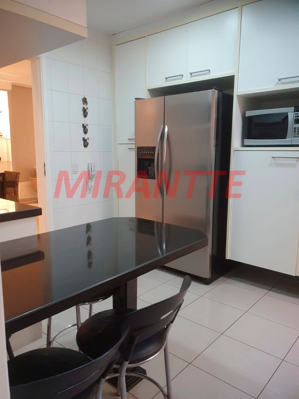 Cond. fechado de 237m² com 3 quartos em Jardim Leonor Mendes De Barros