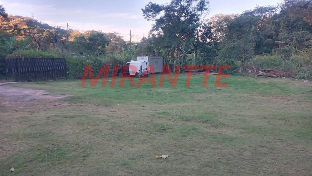 Chácara de 2500m² em Tucuruvi