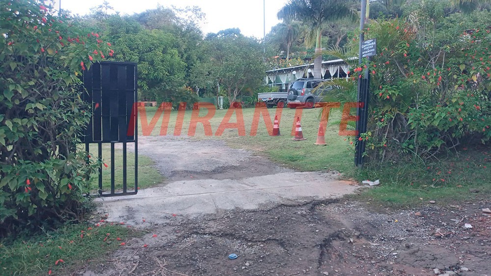 Chácara de 2500m² em Tucuruvi