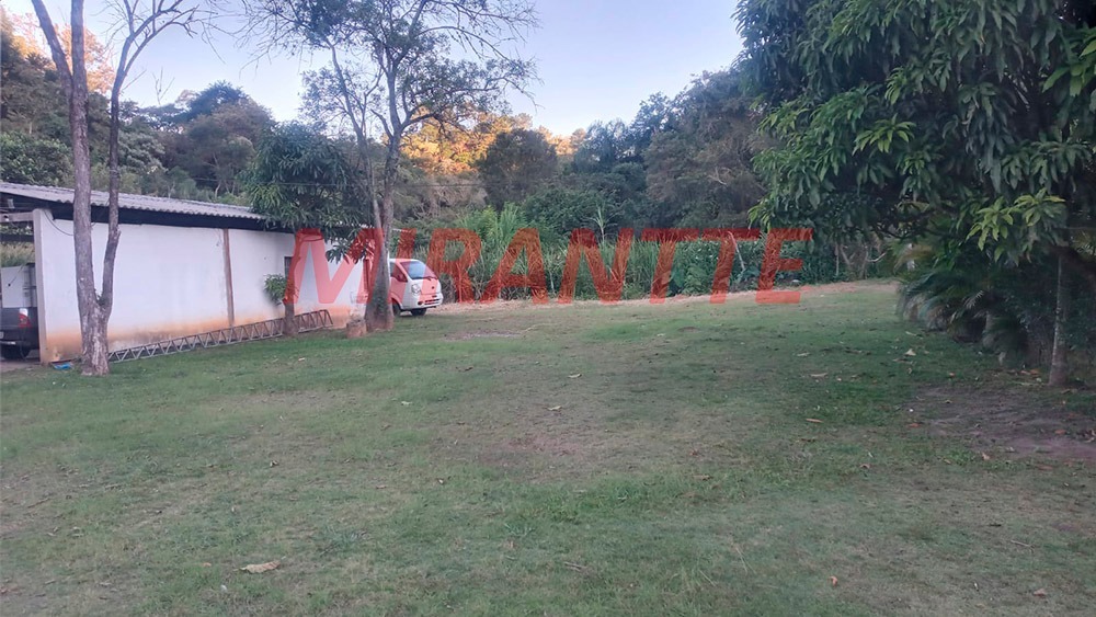 Chácara de 2500m² em Tucuruvi