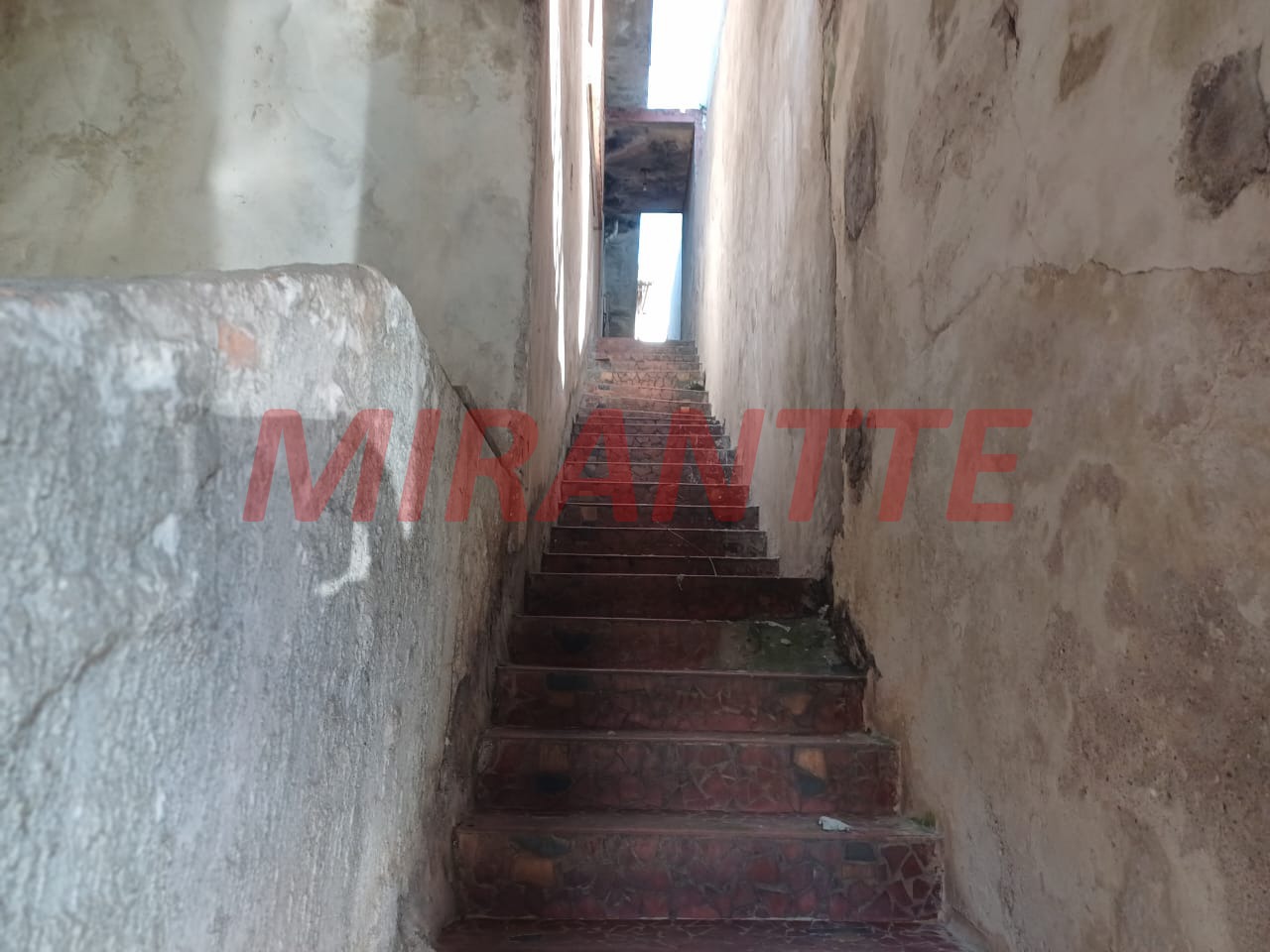 Casa terrea de 210m² com 2 quartos em Água Fria