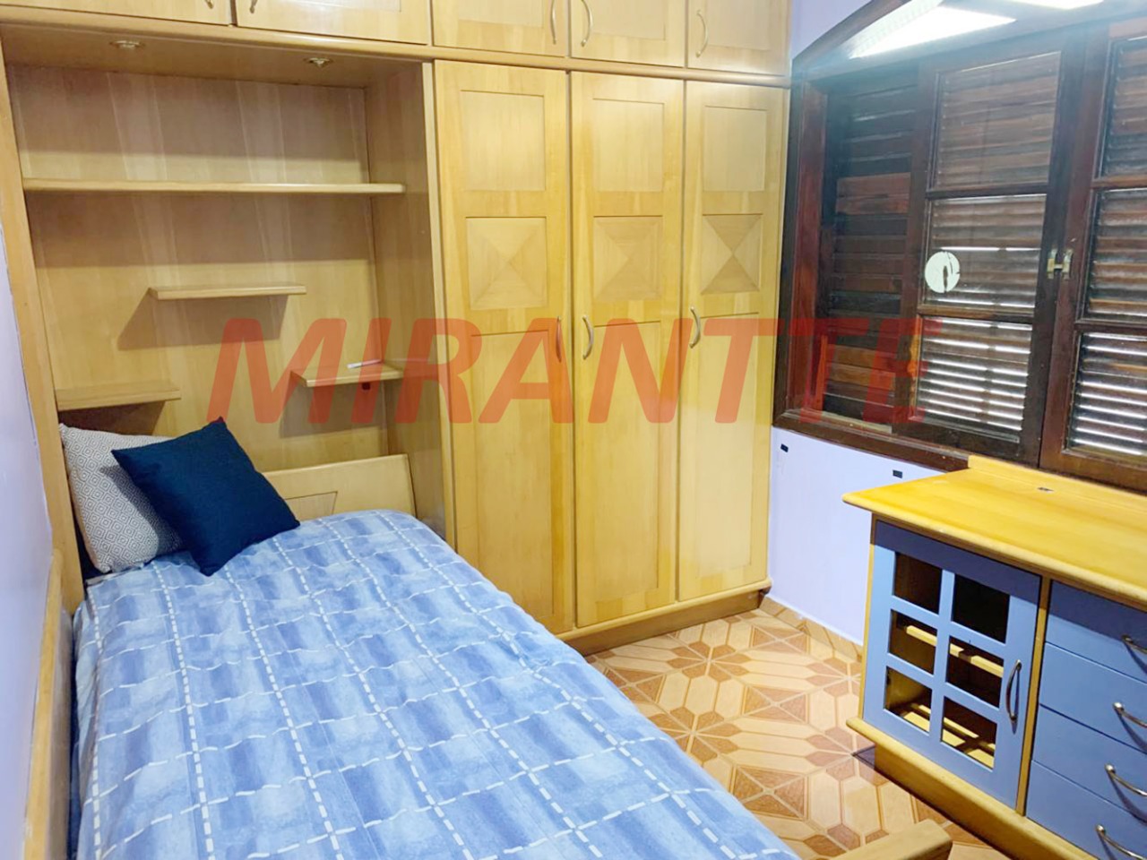 Sobrado de 185m² com 5 quartos em Parada Inglesa