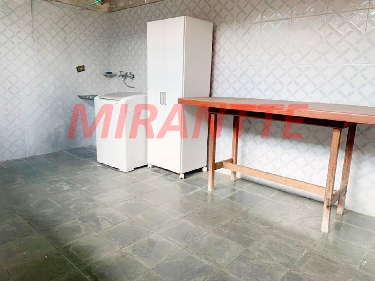 Sobrado de 185m² com 5 quartos em Parada Inglesa