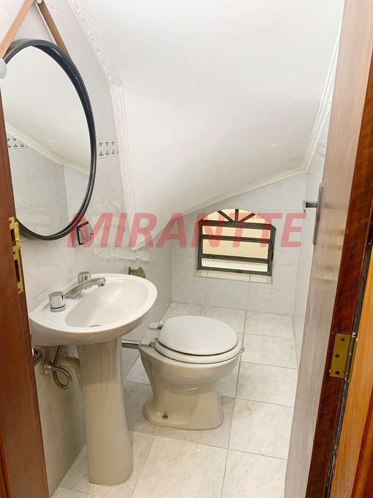 Sobrado de 185m² com 5 quartos em Parada Inglesa