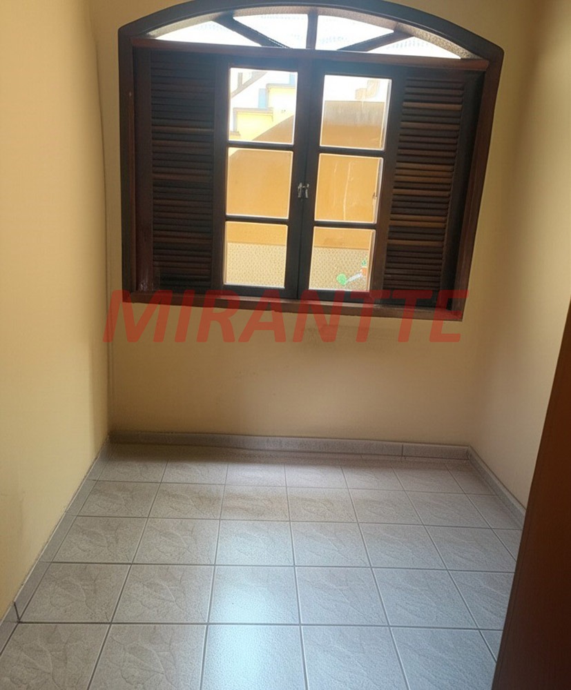 Sobrado de 185m² com 5 quartos em Parada Inglesa