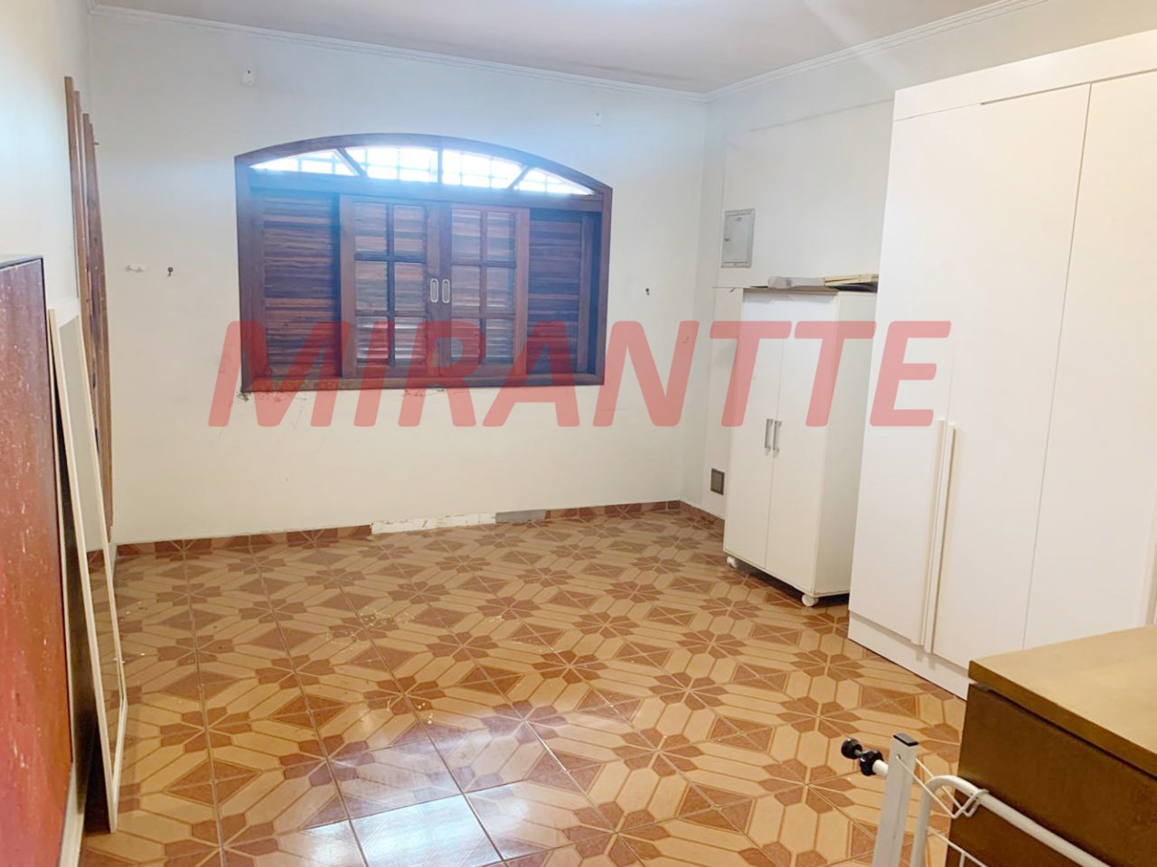 Sobrado de 185m² com 5 quartos em Parada Inglesa