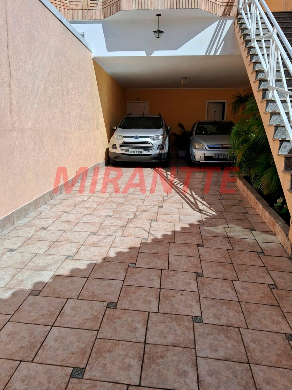 Sobrado de 173m² com 3 quartos em Vila Nova Mazzei