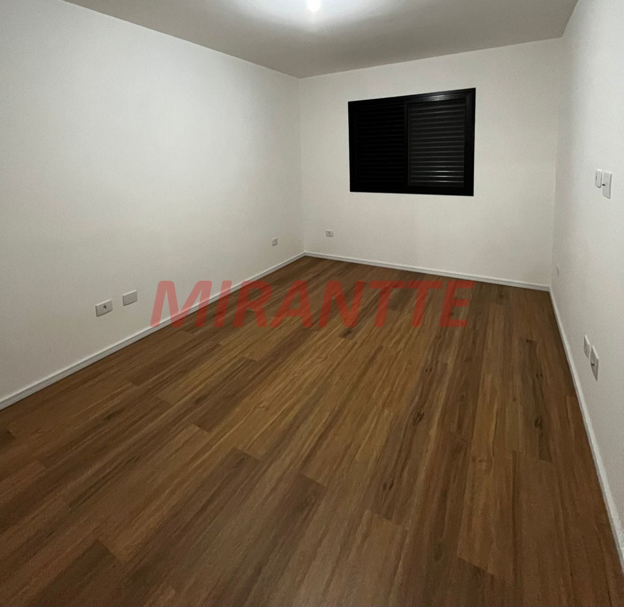 Sobrado de 140m² com 3 quartos em Imirim
