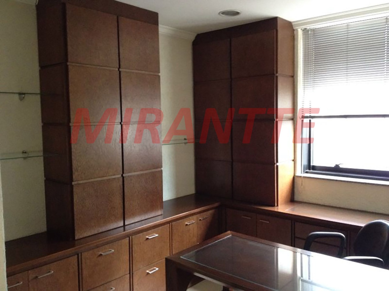 Comercial de 34m² em Santana