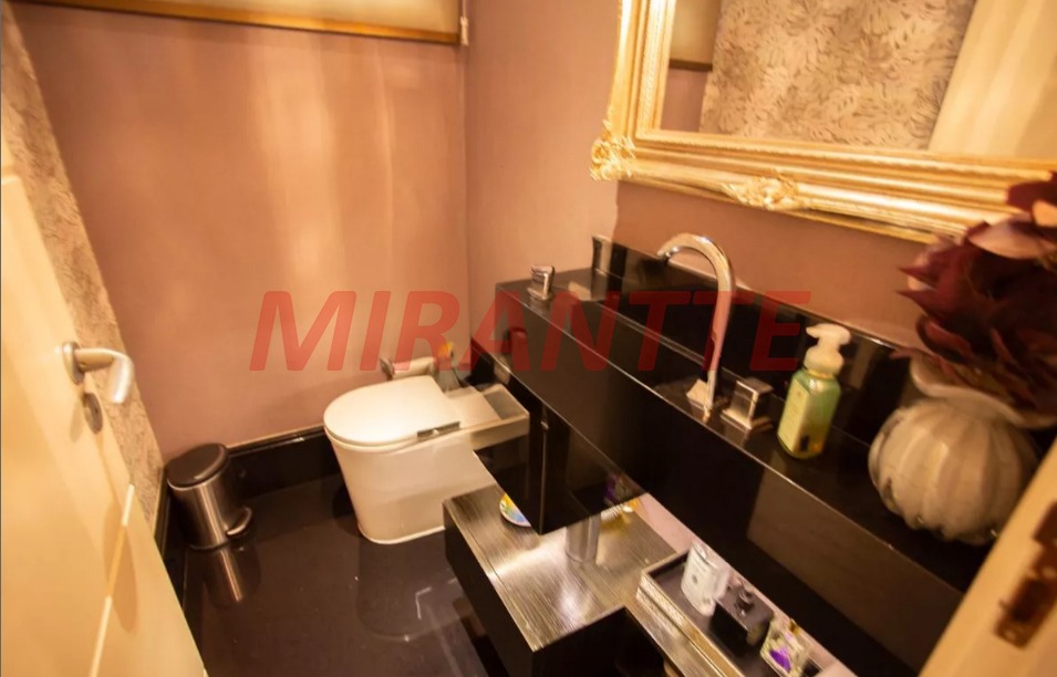 Sobrado de 360m² com 4 quartos em Jardim São Bento