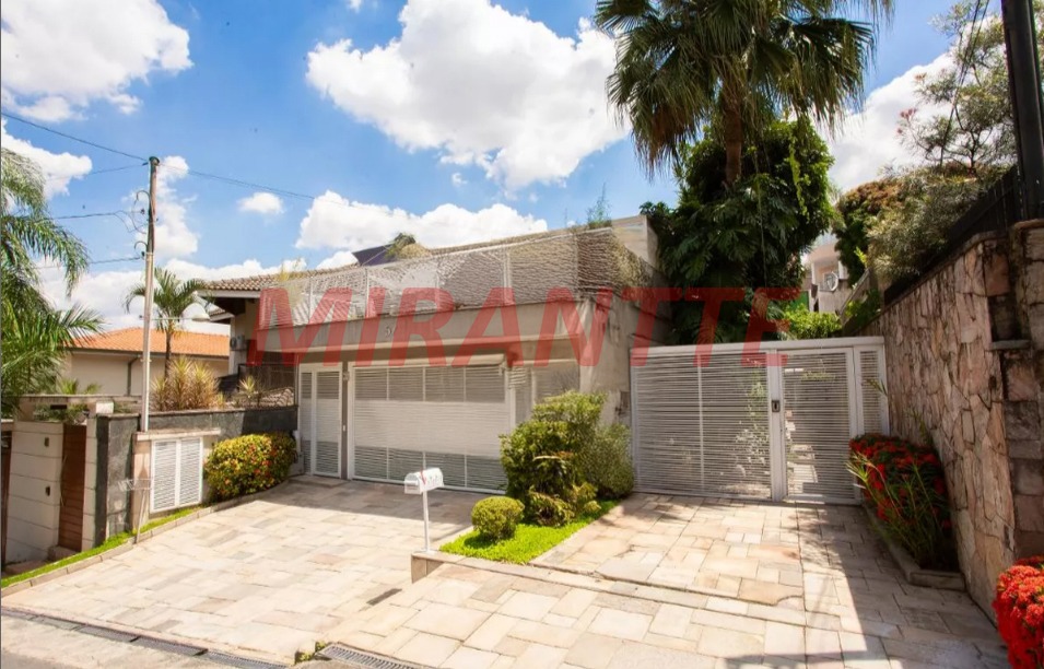 Sobrado de 360m² com 4 quartos em Jardim São Bento