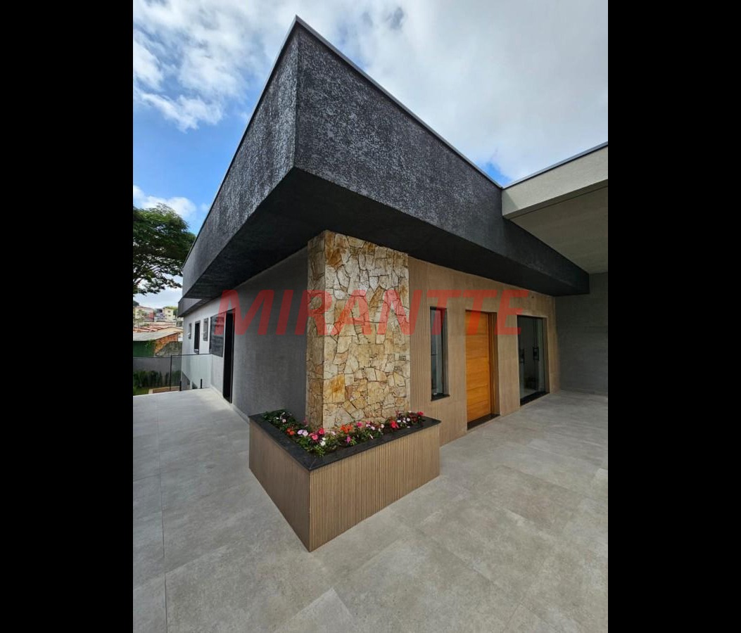 Casa terrea de 450m² com 4 quartos em Jardim Floresta