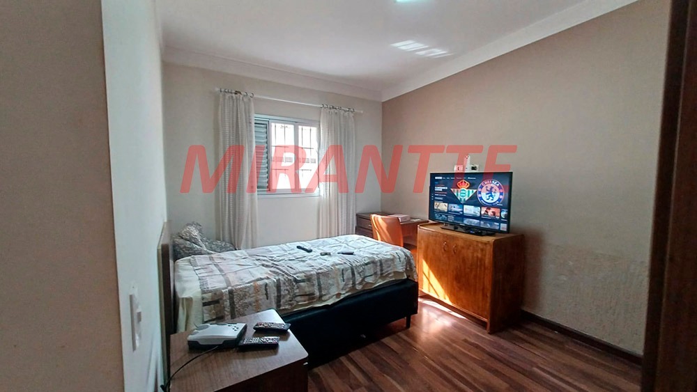 Casa terrea de 308m² com 7 quartos em Tremembe
