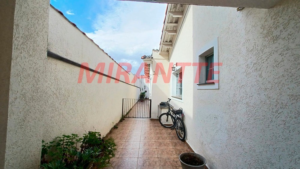 Casa terrea de 308m² com 7 quartos em Tremembe