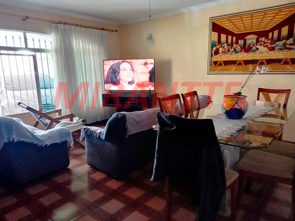 Sobrado de 158m² com 3 quartos em Parque Novo Mundo