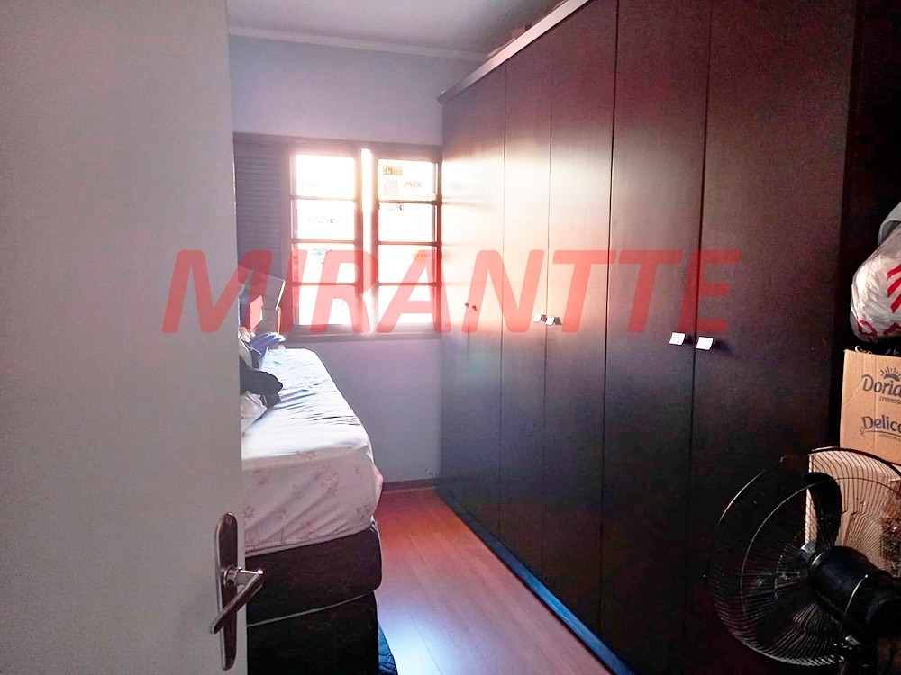 Sobrado de 158m² com 3 quartos em Parque Novo Mundo
