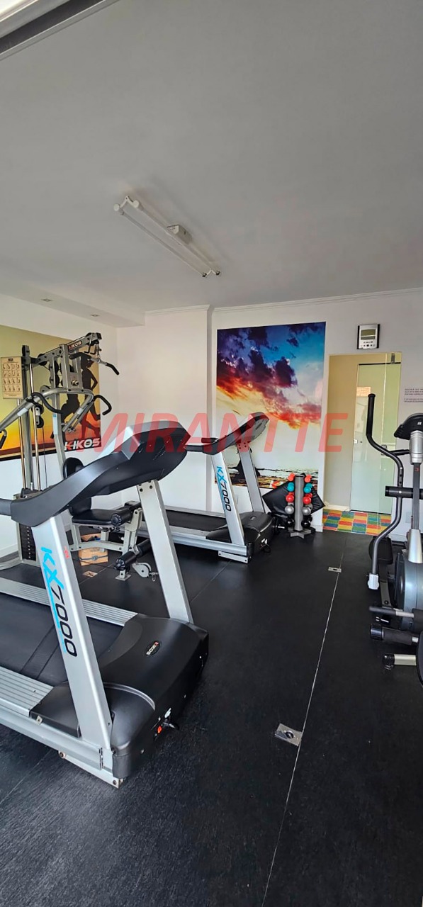 Apartamento de 82m² com 3 quartos em Água Fria