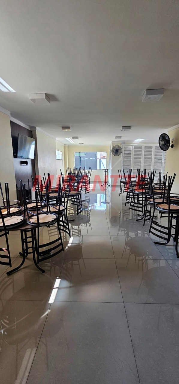 Apartamento de 82m² com 3 quartos em Água Fria